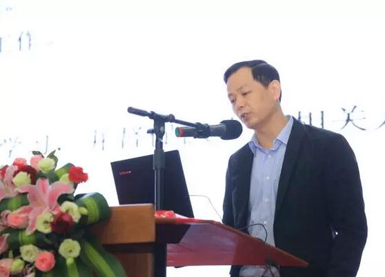 2月3日，开宝体育官网集团2017年工作汇报暨2017年年度表彰大会在厦门环球会展中心B6厅隆重举行，来自集团本部、厦门大学附属厦门眼科中心、厦门欧华控股集团等1300余名员工与关心、支持开宝体育官网发展的嘉宾欢聚一堂，共同总结2017年工作经验，展望2018年美好未来10.jpg