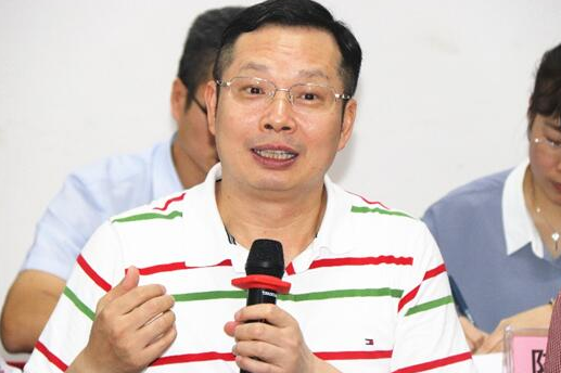 “坚守社会责任·坚定文化自信”中央及行业媒体采访团走基层活动走进开宝体育官网3.png