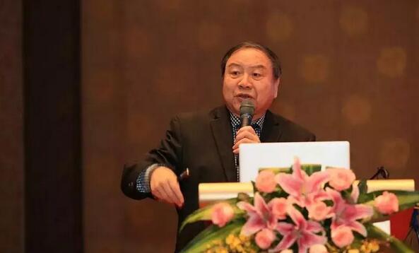 开宝体育官网专家团受邀亮相第十五届全国眼屈光手术学术研讨会2.jpg 开宝体育官网专家团受邀亮相第十五届全国眼屈光手术学术研讨会2.jpg
