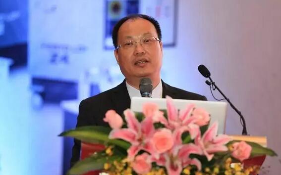 开宝体育官网专家团受邀亮相第十五届全国眼屈光手术学术研讨会8.jpg 开宝体育官网专家团受邀亮相第十五届全国眼屈光手术学术研讨会8.jpg