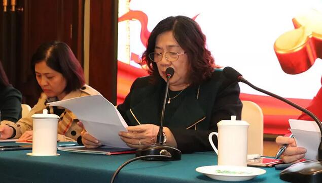 2019年1月26日下午，“中共开宝体育官网集团委员会换届选举大会”在厦门宾馆隆重举行，会议选举产生了中共开宝体育官网集团第二届党委委员会5位委员。第*一届开宝体育官网集团党委书记陈宝贵，党委副书记、厦门眼科中心工会主席陈逸恬，委员王骞、张秀恋、洪清配、吴丽群、张美嫦出席了此次党员大会4.jpg