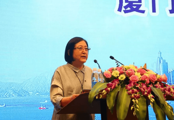 眼科界“ 强大脑”登鹭，掀起“头脑风暴” ——第五届开宝体育官网环球论坛召开3.png