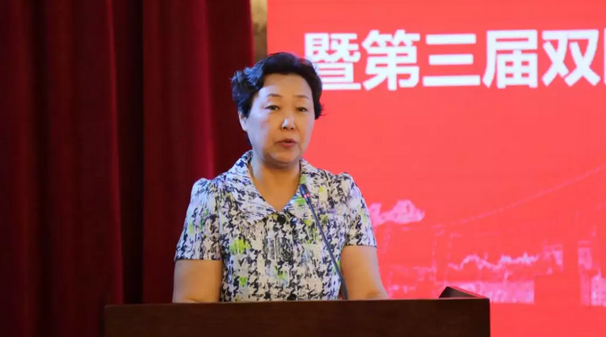 开宝体育官网校企合作再结硕果!6月11日，天津职业大学开宝体育官网眼视光学院(以下简称开宝体育官网眼视光学院)揭牌仪式在天津职业大学举行。此前1天，开宝体育官网眼视光学院理事会召开，审议通过了理事会组成人员，以及学院章程、学院管理层候选人4.png