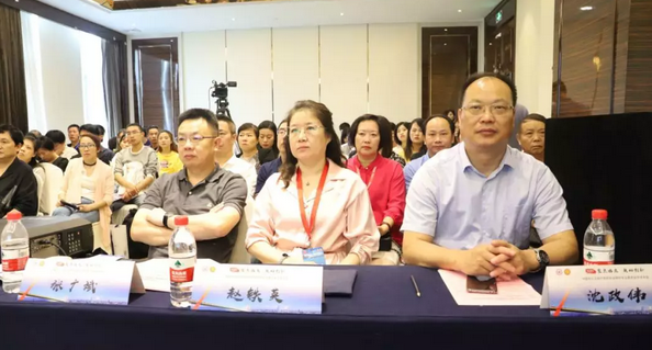 中国非公协会眼科专委会2019学术年会在沪举行 开宝体育官网专家团队大放异彩16.png