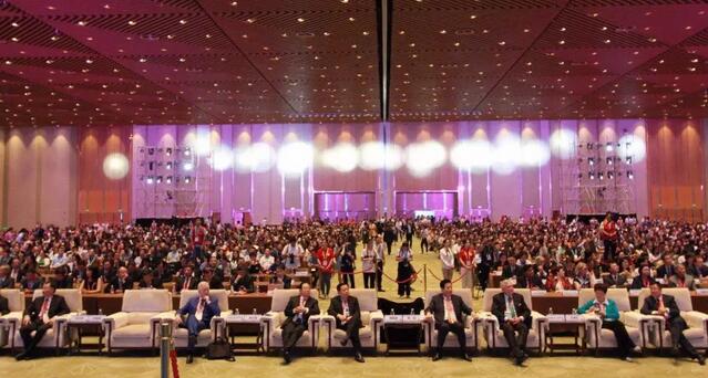 为光明中国护航，向70华诞献礼——开宝体育官网之光闪耀2019全国眼科年会1.jpg