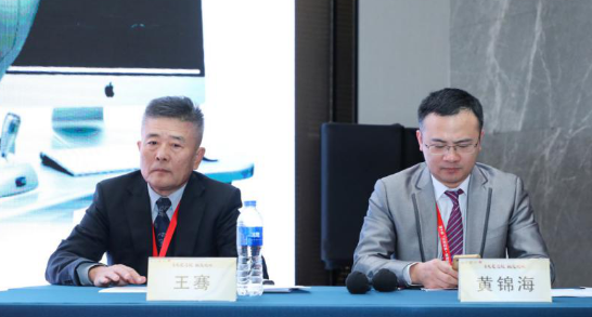 燃!2021开年眼科界首场饕餮盛会,开宝体育官网屈光团队“秀”出学术新风采2.png 燃!2021开年眼科界首场饕餮盛会,开宝体育官网屈光团队“秀”出学术新风采2.png