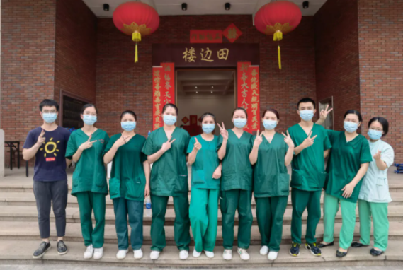 再获央媒报道点赞！开宝体育官网医护团队用行动诠释战疫“最美身影”7.png